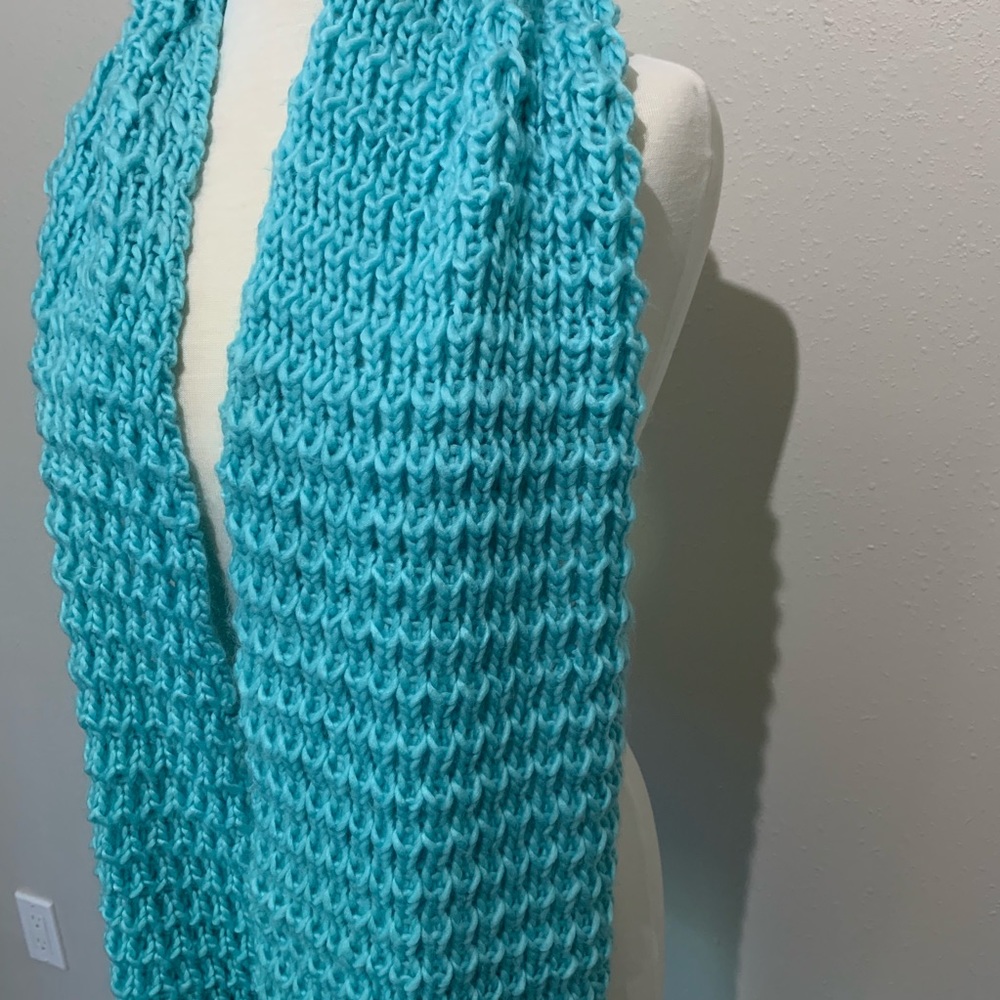 Knit Infinity Scarf - Picture 4 of 5